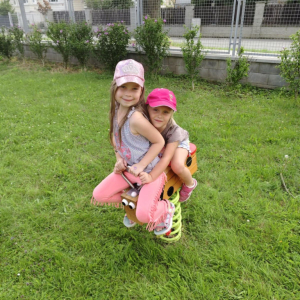 4b062008-df6e-4044-aa64-03e9a67c78ee.jpg